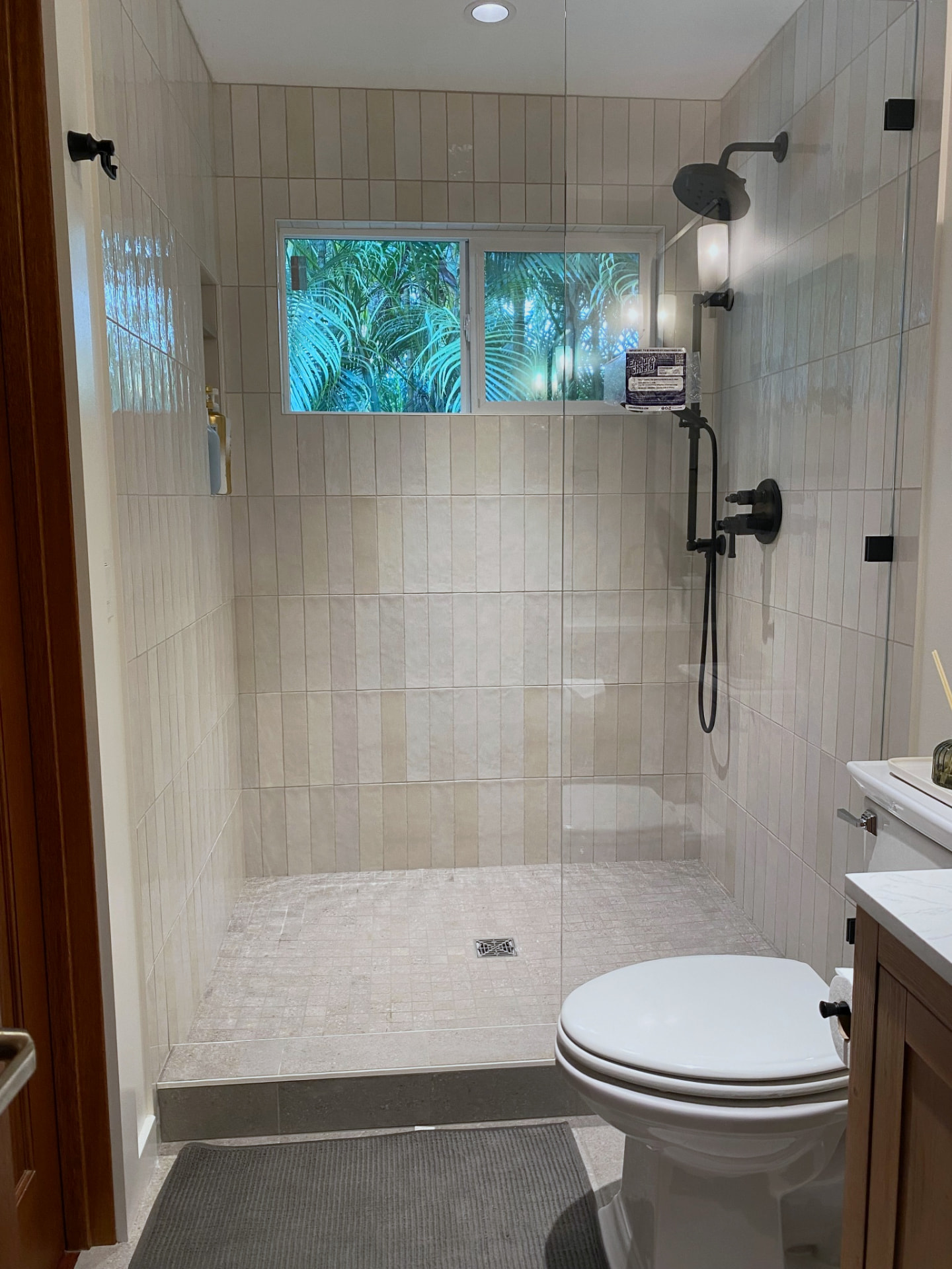 Black Hardware Shower Enclosure - Kauai residence - Kauai glass project
