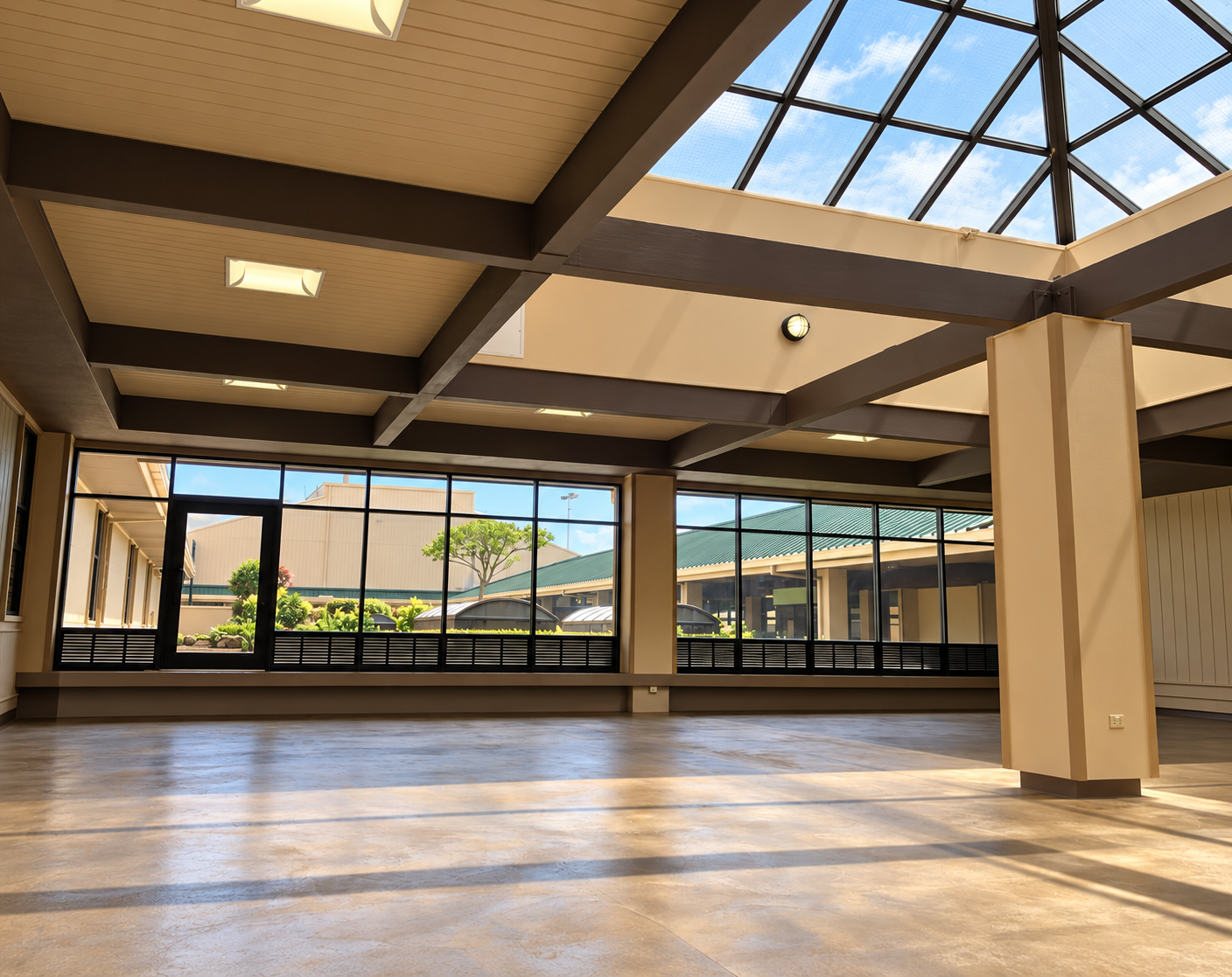 Lihue Airport - Lihue - skylight and storefront glazing